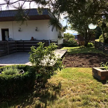 Casa de Férias Cozy Holiday In With Barbecue Medebach